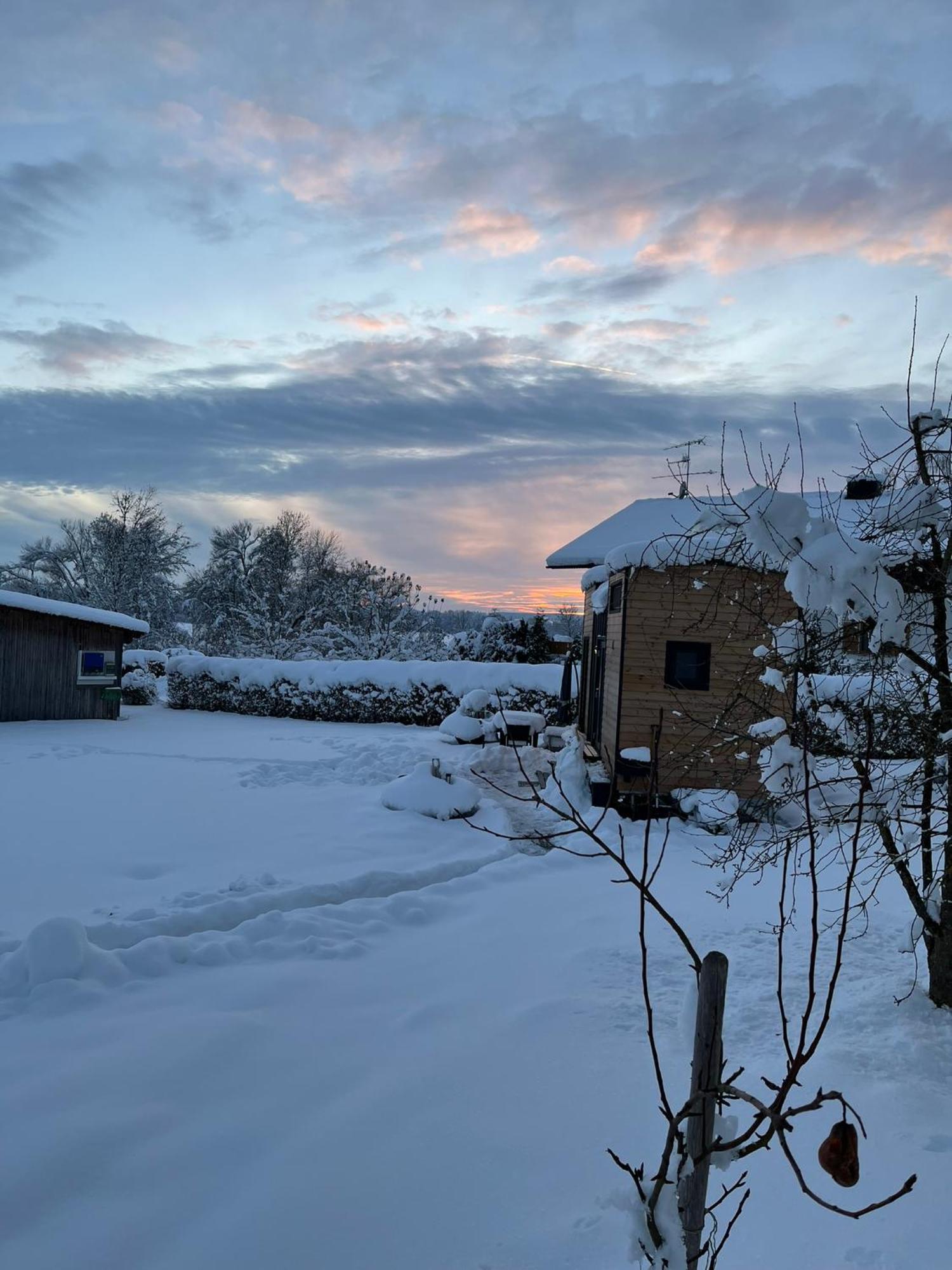 Appartamento Tinyhouse -Reset Im Vilstal -Zurueck Zum Ursprung Aldersbach Esterno foto