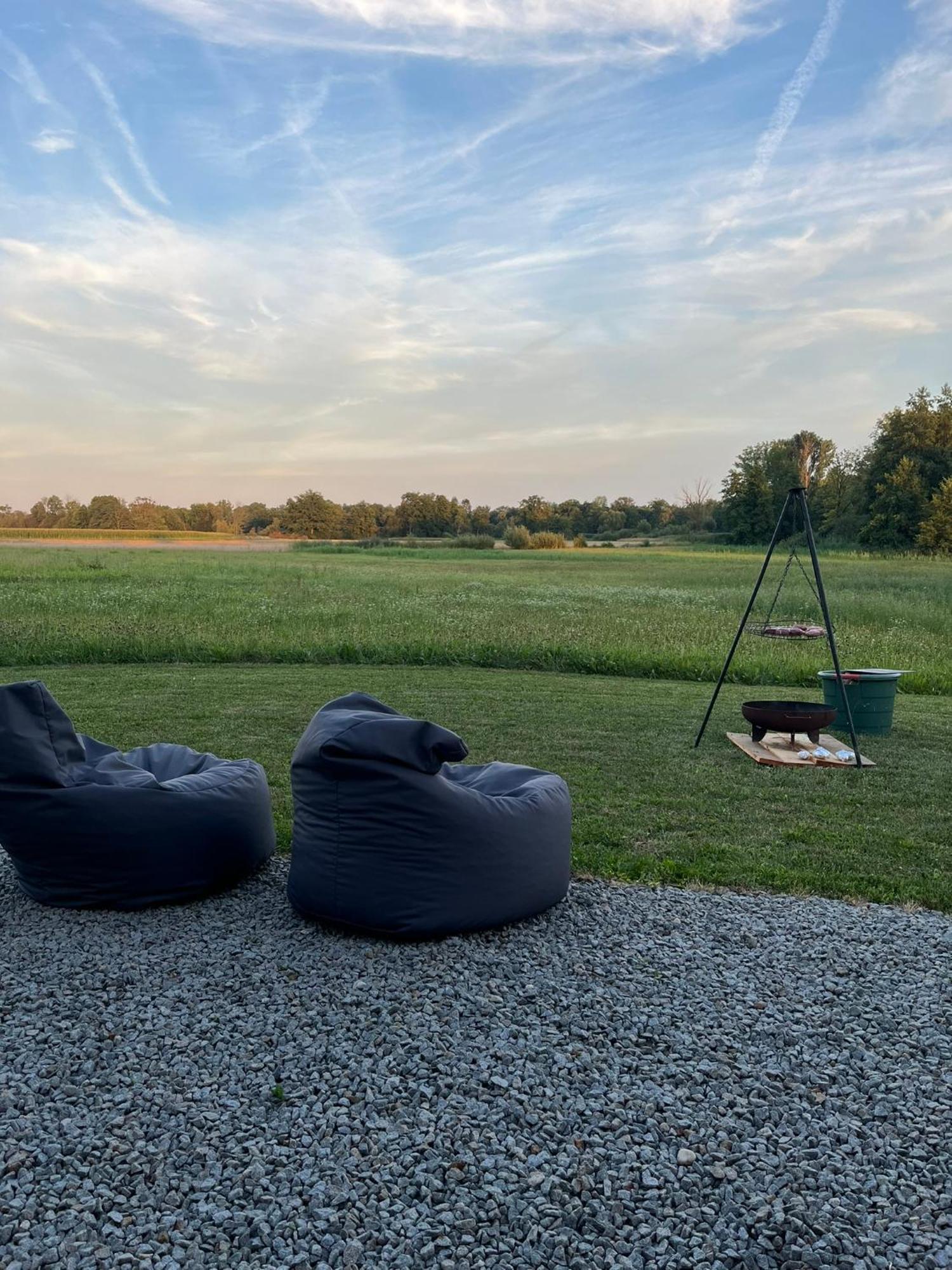 Appartamento Tinyhouse -Reset Im Vilstal -Zurueck Zum Ursprung Aldersbach Esterno foto